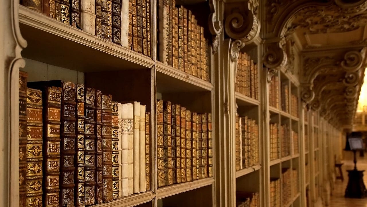 Exploring Hindi Literature: Must-Read Classics for Beginners